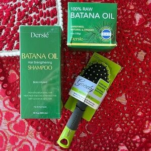 Brand New Raw Batana Oil & Strengthening Shampoo Set w/ Goody Detangling Brush